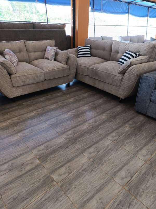 5 Seater Tufted Fabric Sofa Set – Beige Textured Finish with Plush Cushions